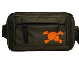 Skull and Bones Crosstech Body Bag Olive Green